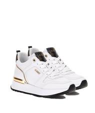 GUESS KADDY Trampki z detalami z logo - Buty damskie