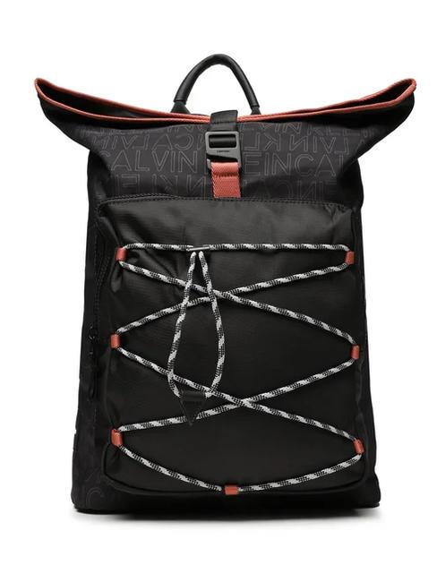 CALVIN KLEIN CK MUST T HIKE MONO Plecak z rolowaną górą i uchwytem na laptopa 13" sezonowy mono czarny - Plecaki na laptopa do pracy