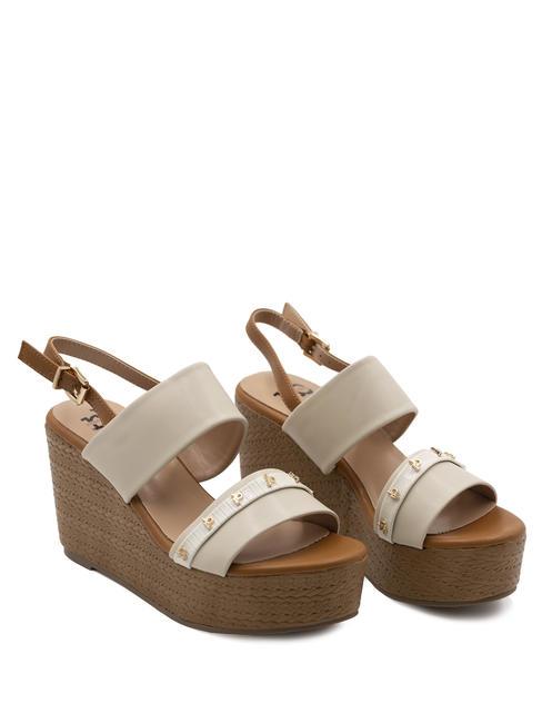 ROCCOBAROCCO RB METALLIC Sandały na wysokim koturnie beżowy - Buty damskie