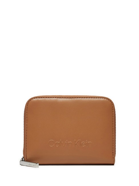 CALVIN KLEIN EMBOSSED CALVIN  Portfel zapinany na suwak lew - Portfele damskie