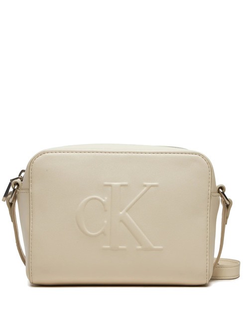 CALVIN KLEIN CK JEANS SCULPTED Miniaturowa torba na aparat na ramię szary poranek - Torby damskie