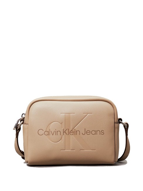 CALVIN KLEIN SCULPTED Camera Bag Mała torba na ramię porcelana - Torby damskie