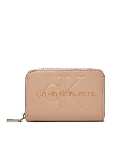 CALVIN KLEIN SCULPTED Portfel zapinany na suwak pył różany - Portfele damskie