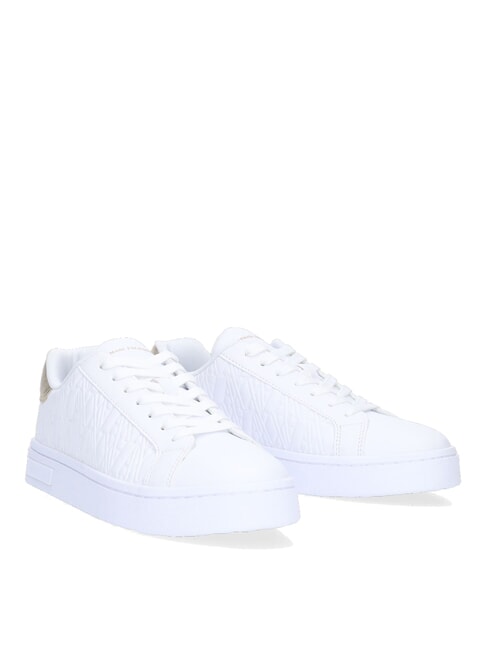 ARMANI EXCHANGE AX LOGO EMBOSSED Adidasy op.biały+blady złoty - Buty damskie