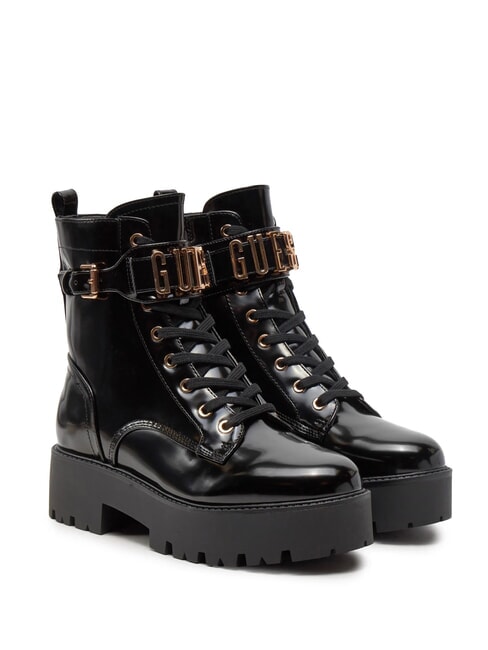 GUESS VAIRES Błyszczące, amfibijne buty do kostki CZARNY - Buty damskie