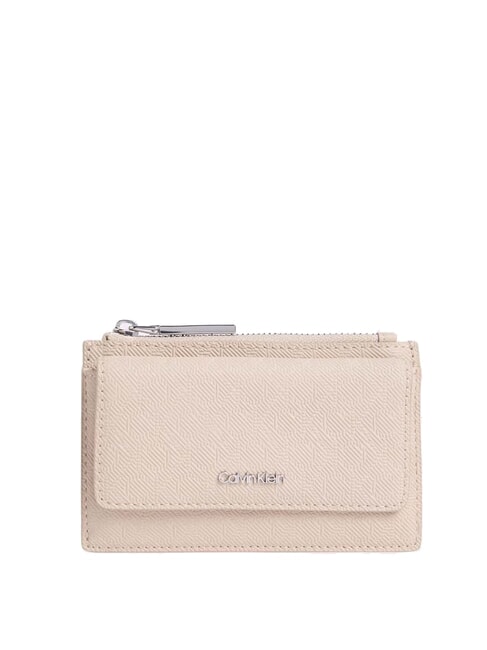 CALVIN KLEIN CK MUST Portfel zapinany na suwak porcelana - Portfele damskie