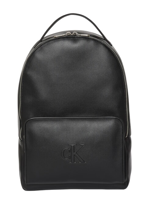 CALVIN KLEIN CKJ SCULPTED IMPRESS Plecak z kieszenią na laptopa 14" na czarno - Plecaki szkolne i rekreacyjne