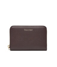 CALVIN KLEIN EMBOSSED LOGO Średni portfel zapinany na zamek fudge/espresso - Portfele damskie - 1