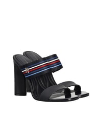 TOMMY HILFIGER SLIDE Wysokie sandały z logo - Buty damskie