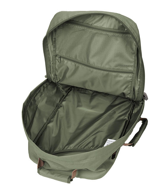 CLASSIC 36L Plecak podr&oacute;żny pod siedzenie GRUZIŃSKI KHAKI - Plecaki szkolne i rekreacyjne