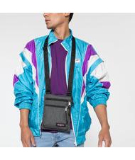 EASTPAK Borsello PĘDZĄCY CzarnyDenim - Torby na ramię męskie - 3