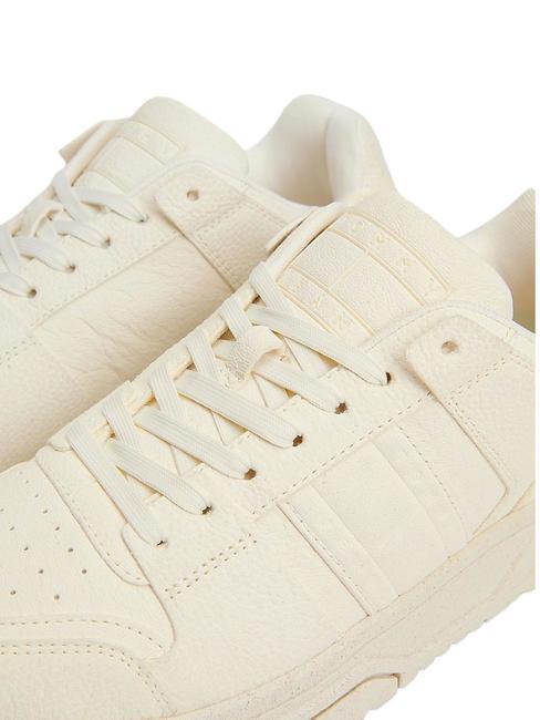 TJ THE BROOKLYN SUSTAIN Adidasy bocian biały - Buty męskie