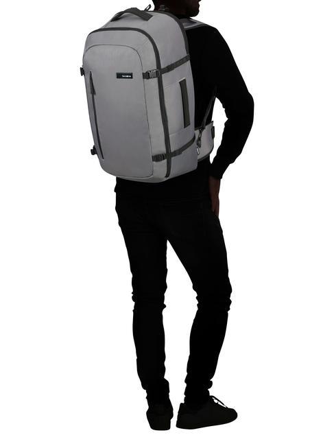 ROADER M Plecak podr&oacute;żny 55L dryfujący szary - Plecaki na laptopa do pracy