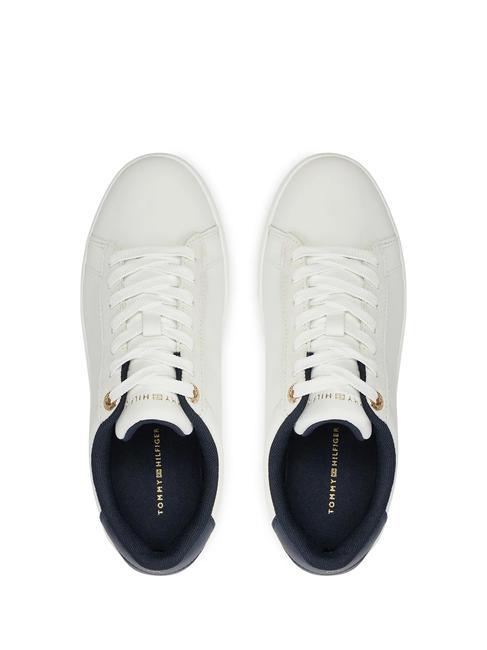 CHIC COURT Sk&oacute;rzane trampki ekru - Buty damskie