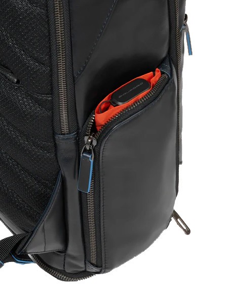 BLUE SQUARE  Plecak sk&oacute;rzany na laptopa 15,6" Czarny - Plecaki na laptopa do pracy