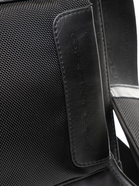CAMPIONARIO - FRAME Messenger do laptopa 14" Czarny - Teczki robocze