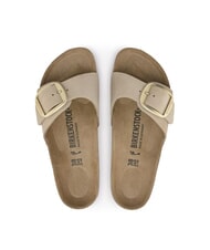 BIRKENSTOCK MADRID BIG BUCKLE Kapcie ze sk&oacute;ry nubukowej zamek z piasku - Buty damskie - 4