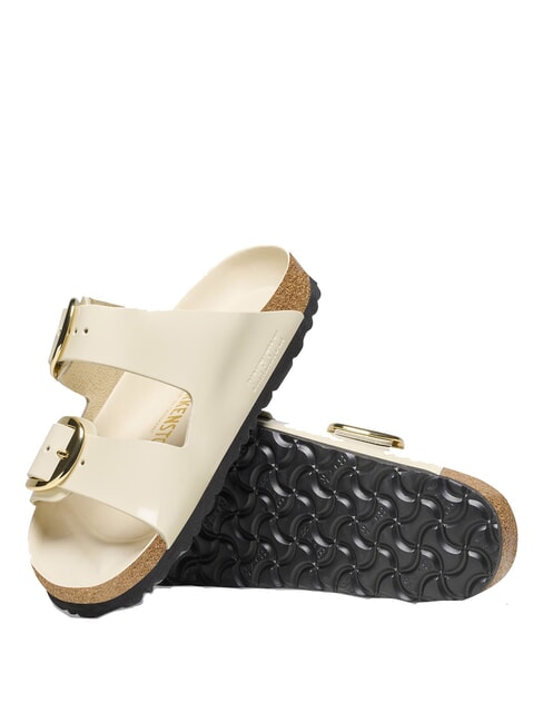 ARIZONA BIG BUCKLE  Sandały sk&oacute;rzane połysk ecru - Buty damskie
