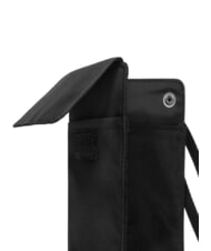 EASTPAK DALLER POUCH  Etui na karty z paskiem na ramię CZARNY - Torby na ramię męskie - 4