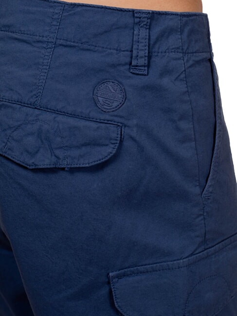 AMERICA Szorty cargo bawełniane ciemny denim - Spodnie męskie