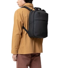 EASTPAK TECUM TOTE CNNCT F Plecak z kieszenią na butelkę z wodą i uchwytem na laptopa matowa czerń - Plecaki na laptopa do pracy - 2