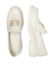 GUESS SHUTTLE  Mokasyny sk&oacute;rzane kość słoniowa - Buty damskie - 3