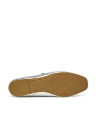 GUESS KAYRA Sk&oacute;rzane baleriny SREBRNY - Buty damskie - 5