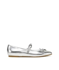 GUESS KAYRA Sk&oacute;rzane baleriny - Buty damskie