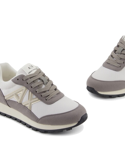 DROP MICROSUEDE Trampki z logo z boku brązowy bas + ecru - Buty damskie