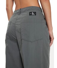 CALVIN KLEIN CK JEANS Spodnie chino z szerokimi i prostymi nogawkami nieskończona szarość - Spodnie damskie - 4