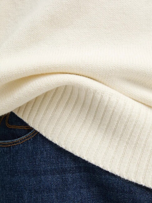 CK JEANS Luźny sweter z okrągłym dekoltem kość słoniowa - Koszulki męskie