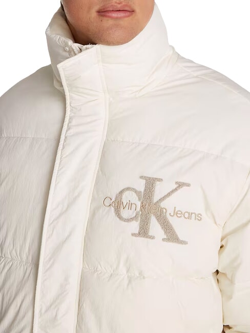 CK JEANS Kurtka pikowana z logo Sherpa kość słoniowa - Kurtki puchowe męskie