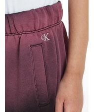 CALVIN KLEIN CK KIDS Spodnie dresowe dla dzieci gradientowy spray aop - Dresy dziecięce - 3