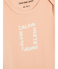 CALVIN KLEIN CK KIDS Zestaw 2 body niemowlęcych r&oacute;żowy piasek / jasna biel - Pajacyki i ubranka dla niemowląt - 3