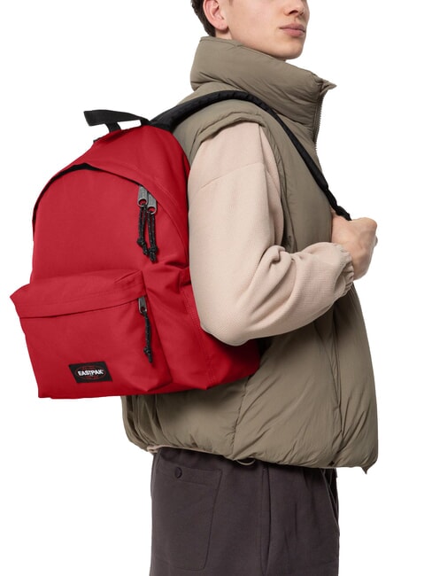 PADDED DAY PAK'R Plecak na laptopa 14" z kieszenią na butelkę z wodą czerwony sos - Plecaki szkolne i rekreacyjne