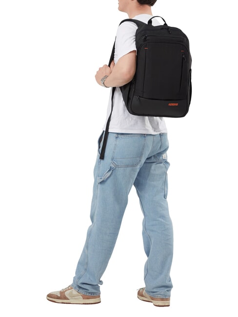 URBAN GROOVE Eco Plecak na laptopa 15,6" CZARNY - Plecaki szkolne i rekreacyjne