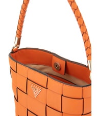 GUESS MAYLEE Mała torba na ramię typu bucket pomarańczowy - Torby damskie - 5
