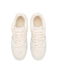 TOMMY HILFIGER SUEDE STRIPES BASKET Trampki ze sk&oacute;ry zamszowej beżowy - Buty damskie - 3