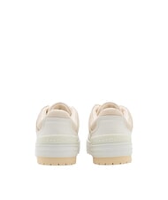 TOMMY HILFIGER SUEDE STRIPES BASKET Trampki ze sk&oacute;ry zamszowej beżowy - Buty damskie - 4