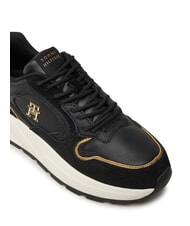 TOMMY HILFIGER CHUNKY FASHION Sk&oacute;rzane trampki czarny - Buty damskie - 3