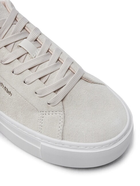 FLATFORM CUP LACE UP Trampki ze sk&oacute;ry zamszowej beżowy - Buty damskie