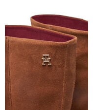 TOMMY HILFIGER MID COWBOY Zamszowe buty teksańskie brązowy - Buty damskie - 3