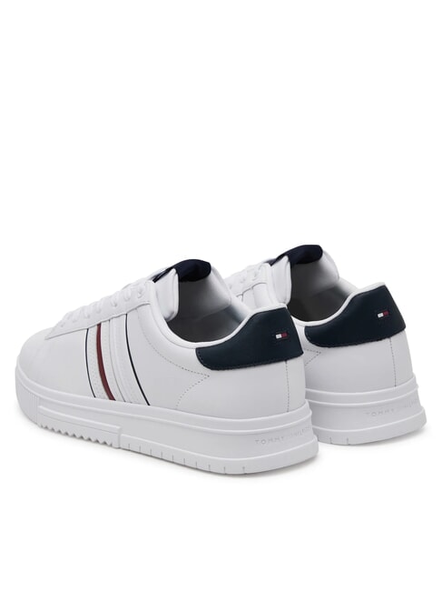 MODERN CUPSOLE STRIPES Sk&oacute;rzane trampki biały - Buty męskie