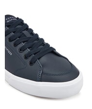 TOMMY HILFIGER CORE CORPORATE Sk&oacute;rzane trampki pustynne niebo - Buty męskie - 3