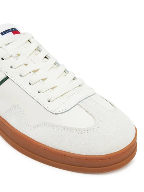 TH GREENWICH Sk&oacute;rzane trampki kość słoniowa - Buty męskie