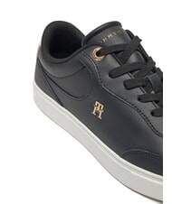 TOMMY HILFIGER ESSENTIAL CHIC COURT Damskie sk&oacute;rzane trampki czarny - Buty damskie - 3
