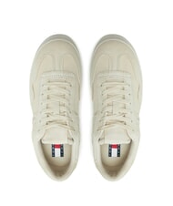 TOMMY HILFIGER GREENWICH Trampki na platformie ze sk&oacute;ry zamszowej papier gazetowy - Buty damskie - 5