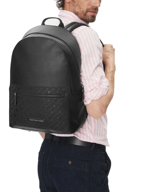 TH MONOGRAM Plecak na laptopa 15" czarny - Plecaki na laptopa do pracy