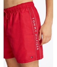 TOMMY HILFIGER TH Bokserki kąpielowe z logo z boku średnio czerwony - Stroje kąpielowe męskie - 3