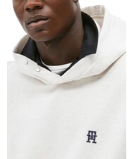 TOMMY HILFIGER TH Bluza z kapturem bawełniana mleko owsiane z wrzosem - Bluzy męskie - 3